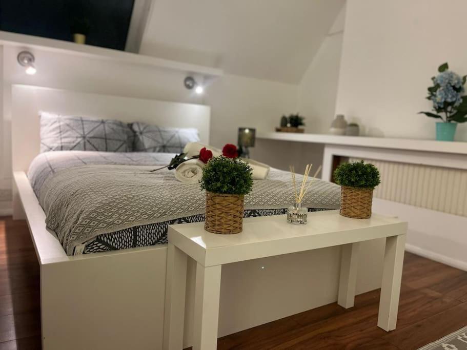 Апартаменты Modern Cosy Studio In Barbican - Green - F2 Лондон Экстерьер фото